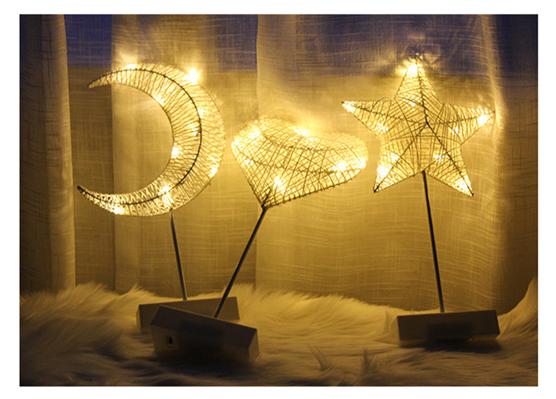 Romantic Star Heart Model Led Grass Rattan Woven Lamp